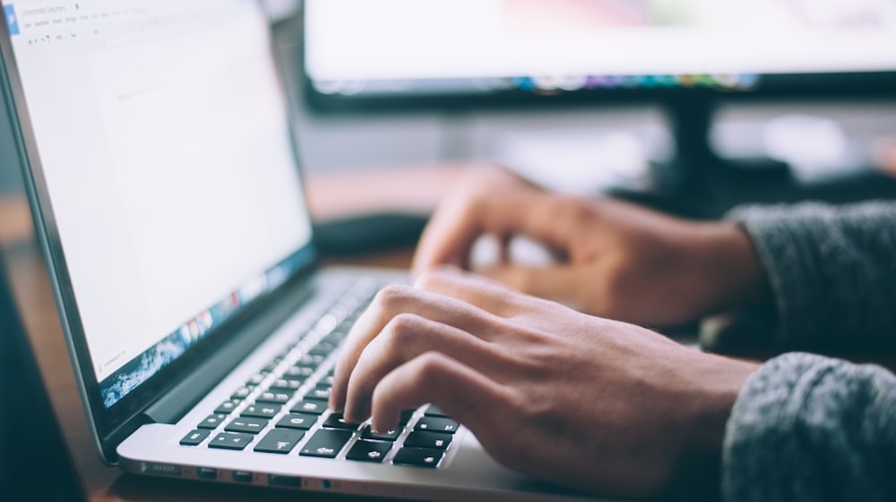 Praca nad projektem strony WordPress